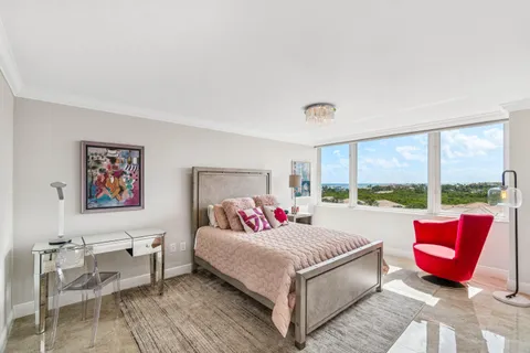 $935,000 | 3912 South Ocean Boulevard, Unit 804, Highland Beach, FL 33487