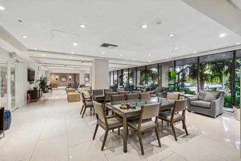 $935,000 | 3912 South Ocean Boulevard, Unit 804, Highland Beach, FL 33487