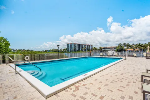 $935,000 | 3912 South Ocean Boulevard, Unit 804, Highland Beach, FL 33487