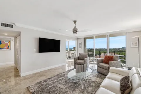 $935,000 | 3912 South Ocean Boulevard, Unit 804, Highland Beach, FL 33487