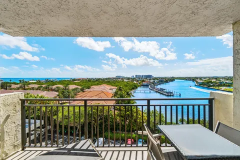 $935,000 | 3912 South Ocean Boulevard, Unit 804, Highland Beach, FL 33487
