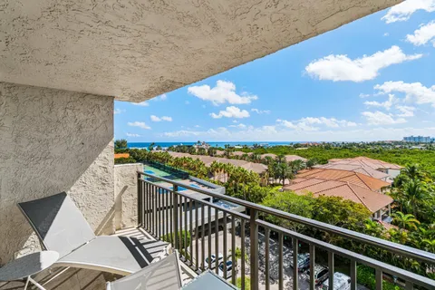 $935,000 | 3912 South Ocean Boulevard, Unit 804, Highland Beach, FL 33487