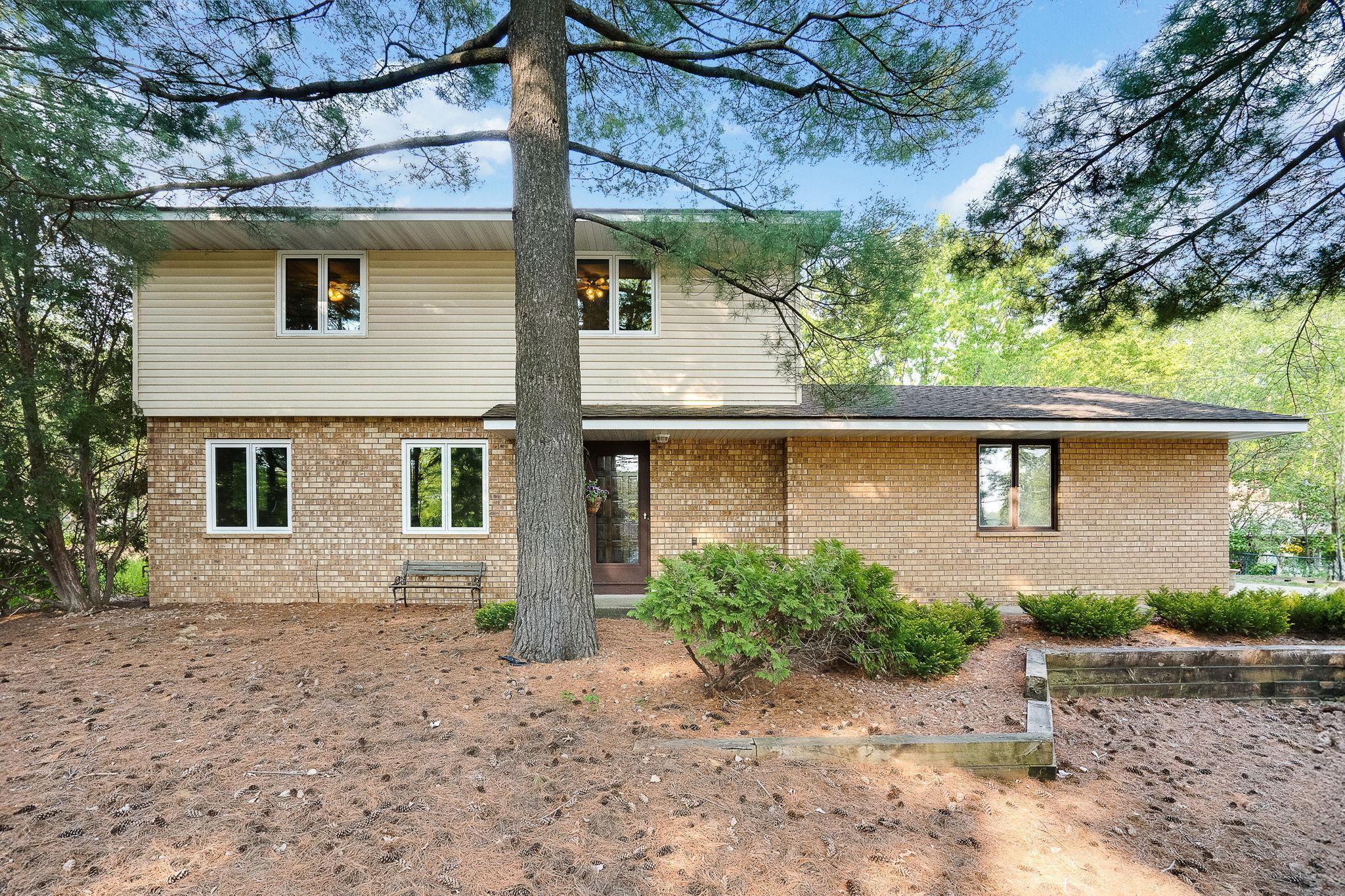 1260 Josephine Road Roseville, MN 55113 - Photo 1 of 1 Gallery Image 1