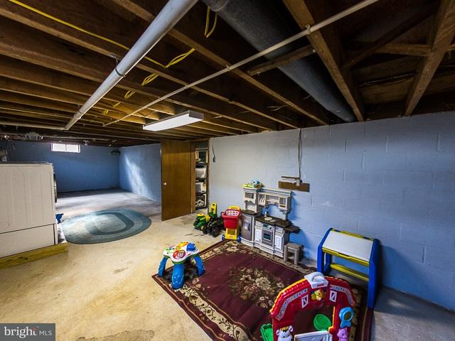 2402 Burkholder Road Red Lion, PA 17356 - Photo 27 of 35