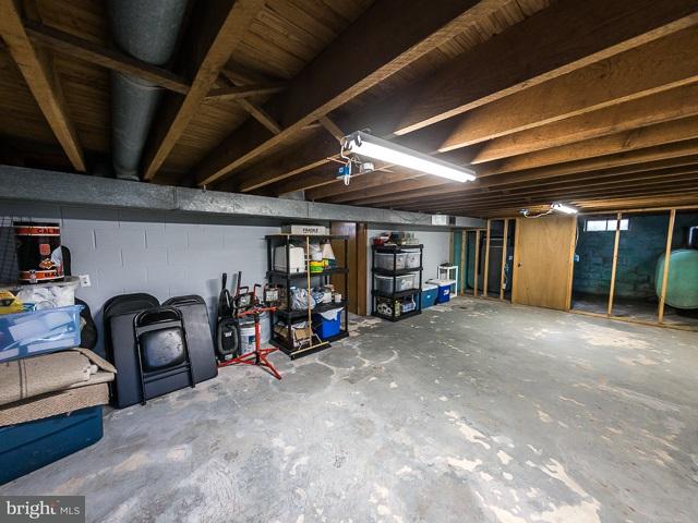2402 Burkholder Road Red Lion, PA 17356 - Photo 31 of 35