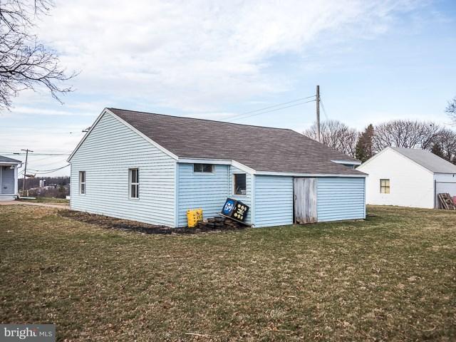 2402 Burkholder Road Red Lion, PA 17356 - Photo 6 of 35