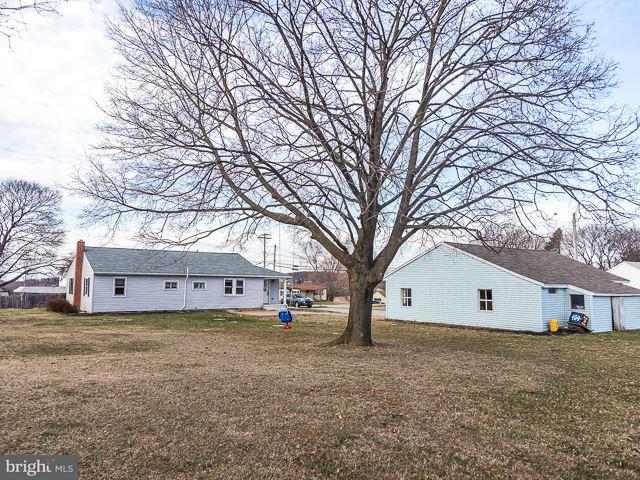 2402 Burkholder Road Red Lion, PA 17356 - Photo 7 of 35