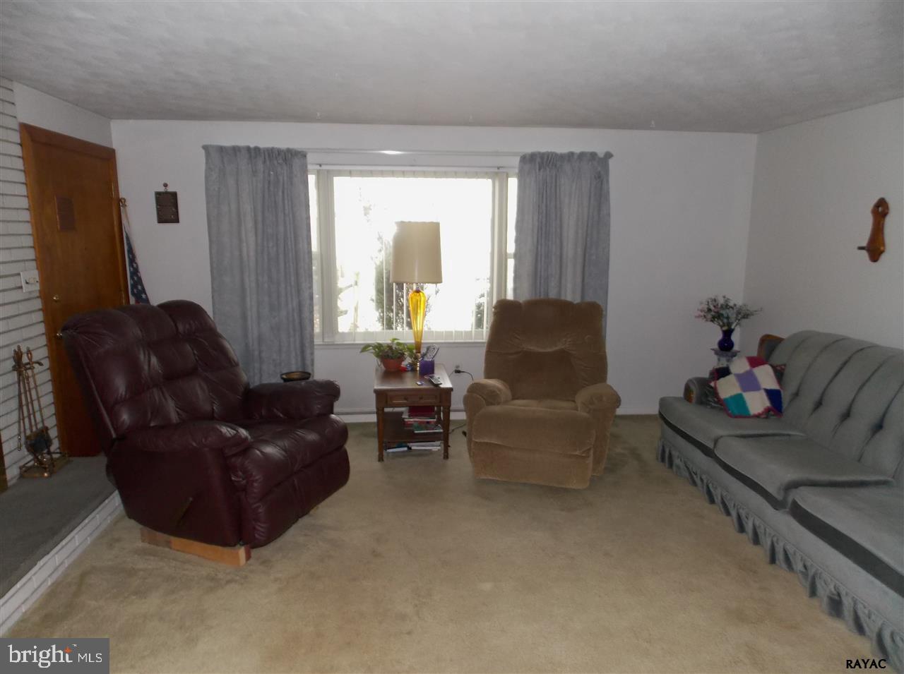 1520 Church Road York, PA 17408 - Photo 3 of 22