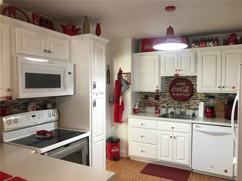 1001 North Summit Avenue Decatur, IL 62522 - Photo 8 of 24