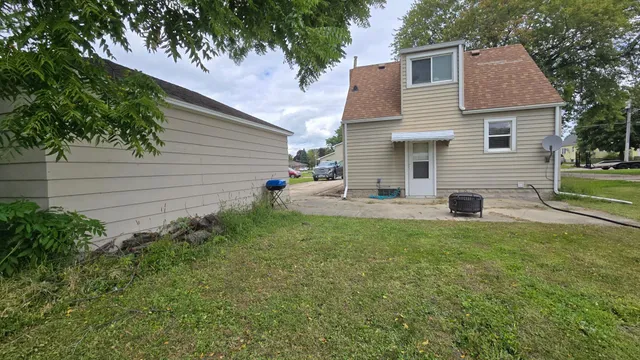 $120,000 | 2002 3rd Avenue Northeast, Austin, MN 55912
