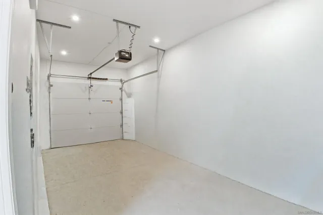 $2,795,000 | 490 Lado De Loma Drive, Unit 14, Vista, CA 92083