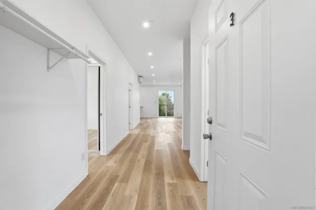 $2,795,000 | 490 Lado De Loma Drive, Unit 14, Vista, CA 92083