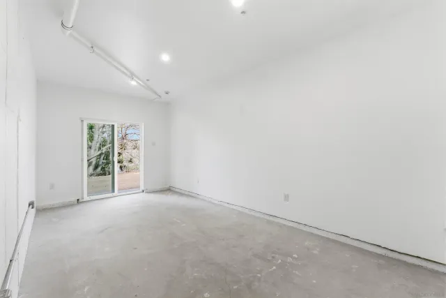 $2,795,000 | 490 Lado De Loma Drive, Unit 14, Vista, CA 92083