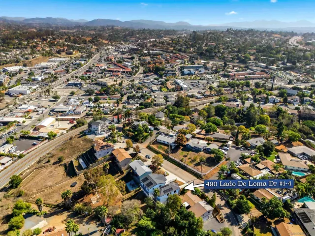 $2,795,000 | 490 Lado De Loma Drive, Unit 14, Vista, CA 92083