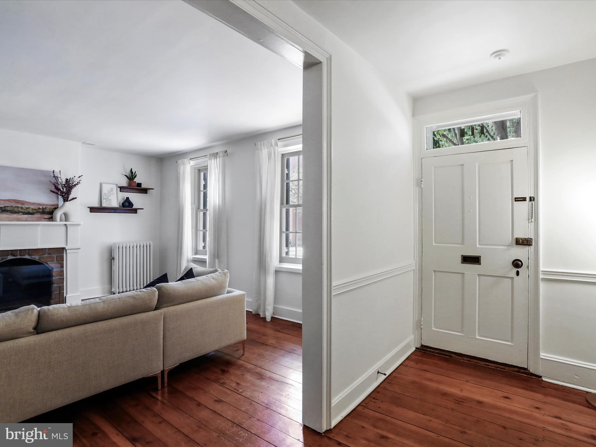 117 West 3rd Street Frederick, MD 21701 - Photo 11 of 76 Grand foyer