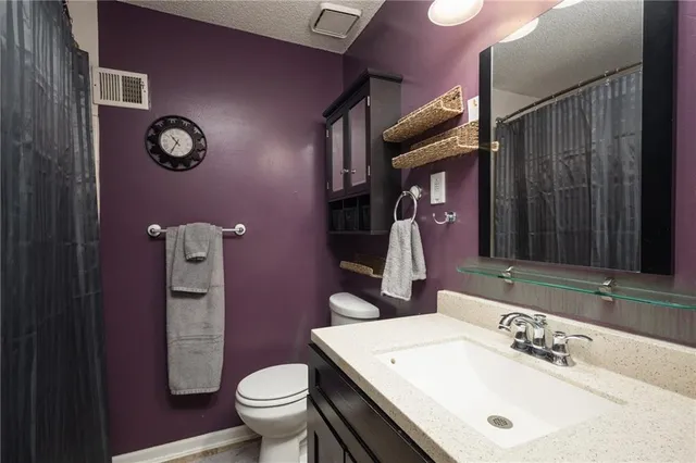 $320,000 | 6504 Northwest 67 Terrace, Kansas City, MO 64151