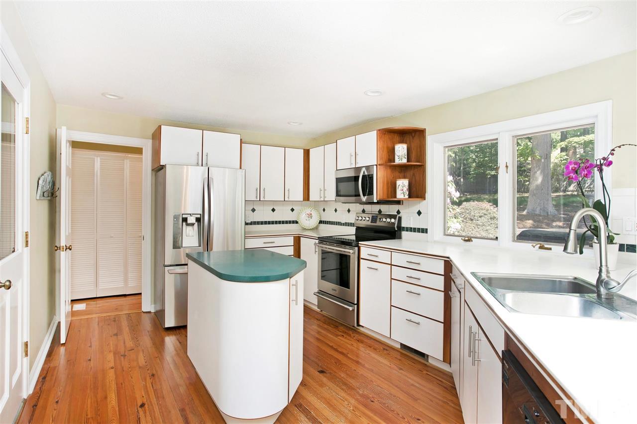 116 Queensferry Road Cary, NC 27511 - Photo 9 of 25