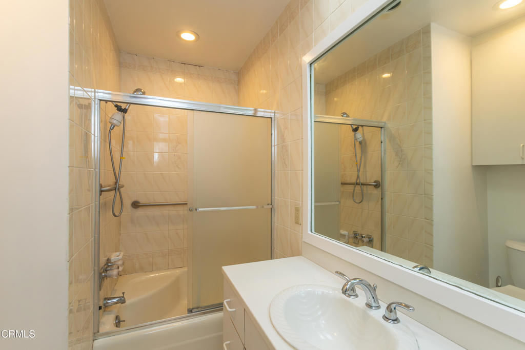 1425 Brixton Road Pasadena, CA 91105 - Photo 22 of 40 1425BRIX_FLEXMLS-1729
