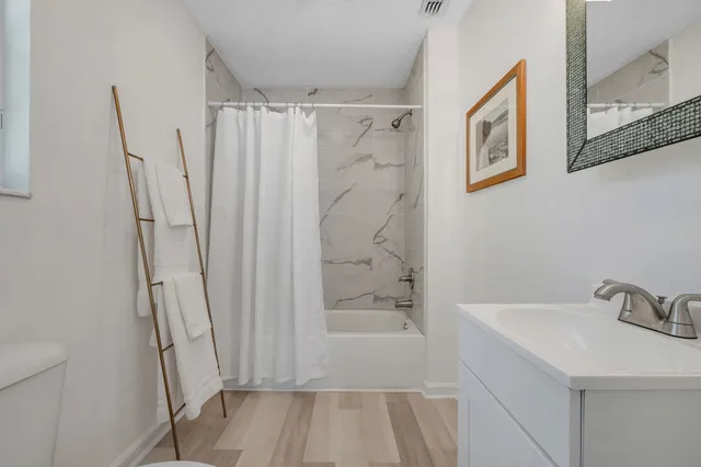 $1,700 | 3421 Sunnyside Drive, Tallahassee, FL 32305