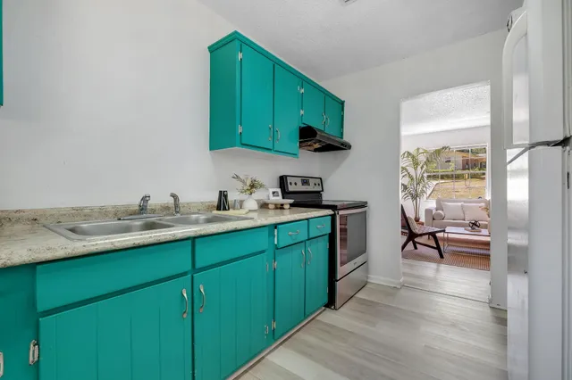 $1,700 | 3421 Sunnyside Drive, Tallahassee, FL 32305