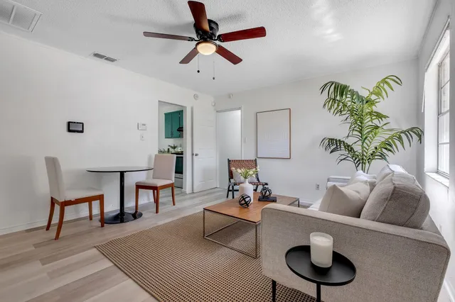 $1,700 | 3421 Sunnyside Drive, Tallahassee, FL 32305