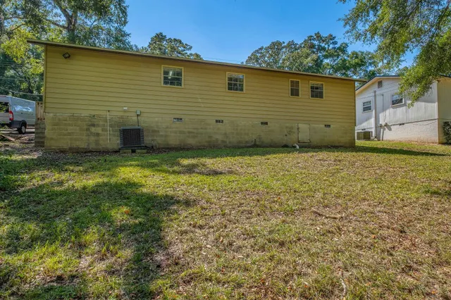 $1,700 | 3421 Sunnyside Drive, Tallahassee, FL 32305