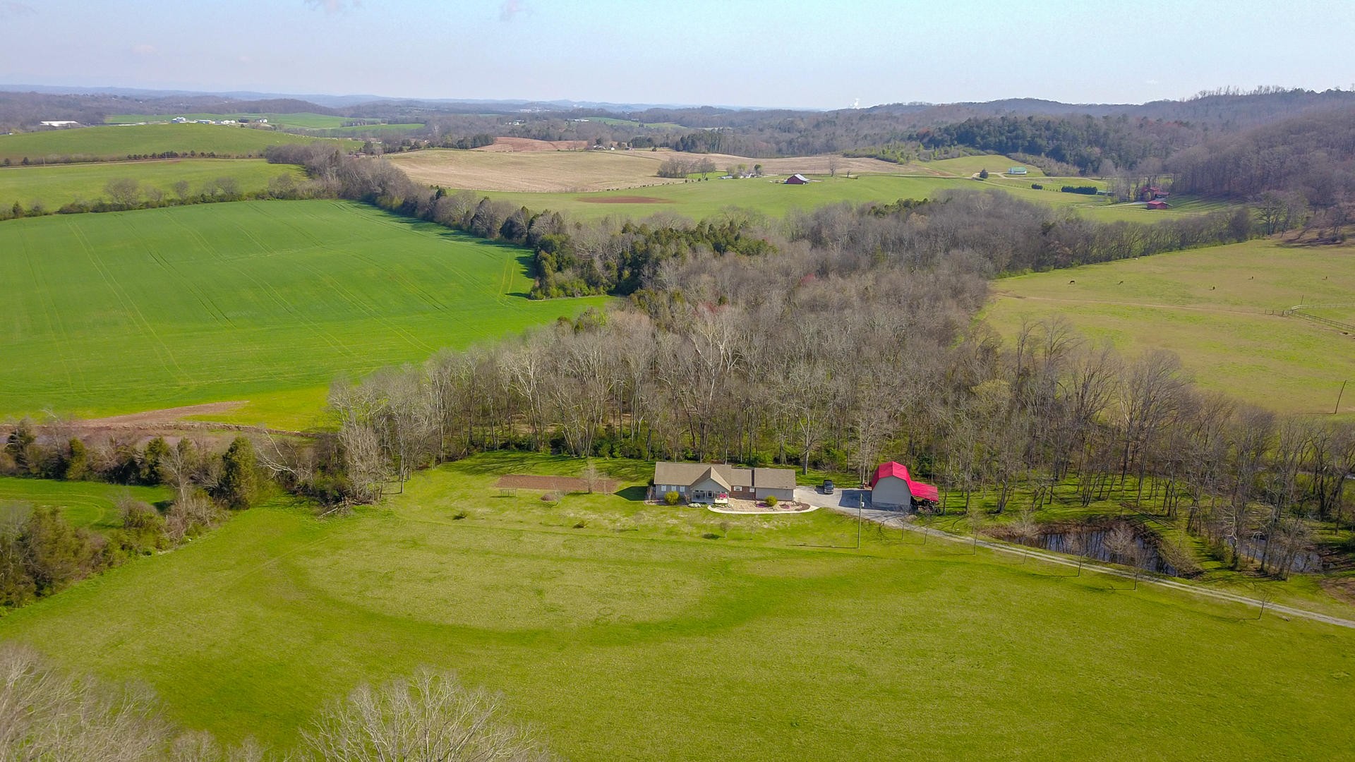 4575 Sunnyside Road Philadelphia, TN 37846 - Photo 4 of 33 a view of an outdoor space and mountain view