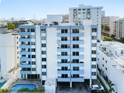 $550,000 | 1658 Bay Road, Unit 504, Miami Beach, FL 33139