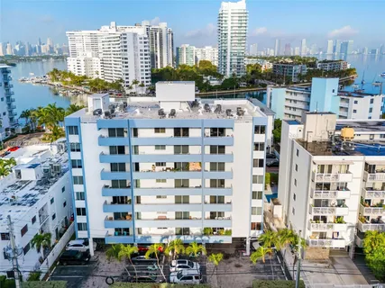 $550,000 | 1658 Bay Road, Unit 504, Miami Beach, FL 33139