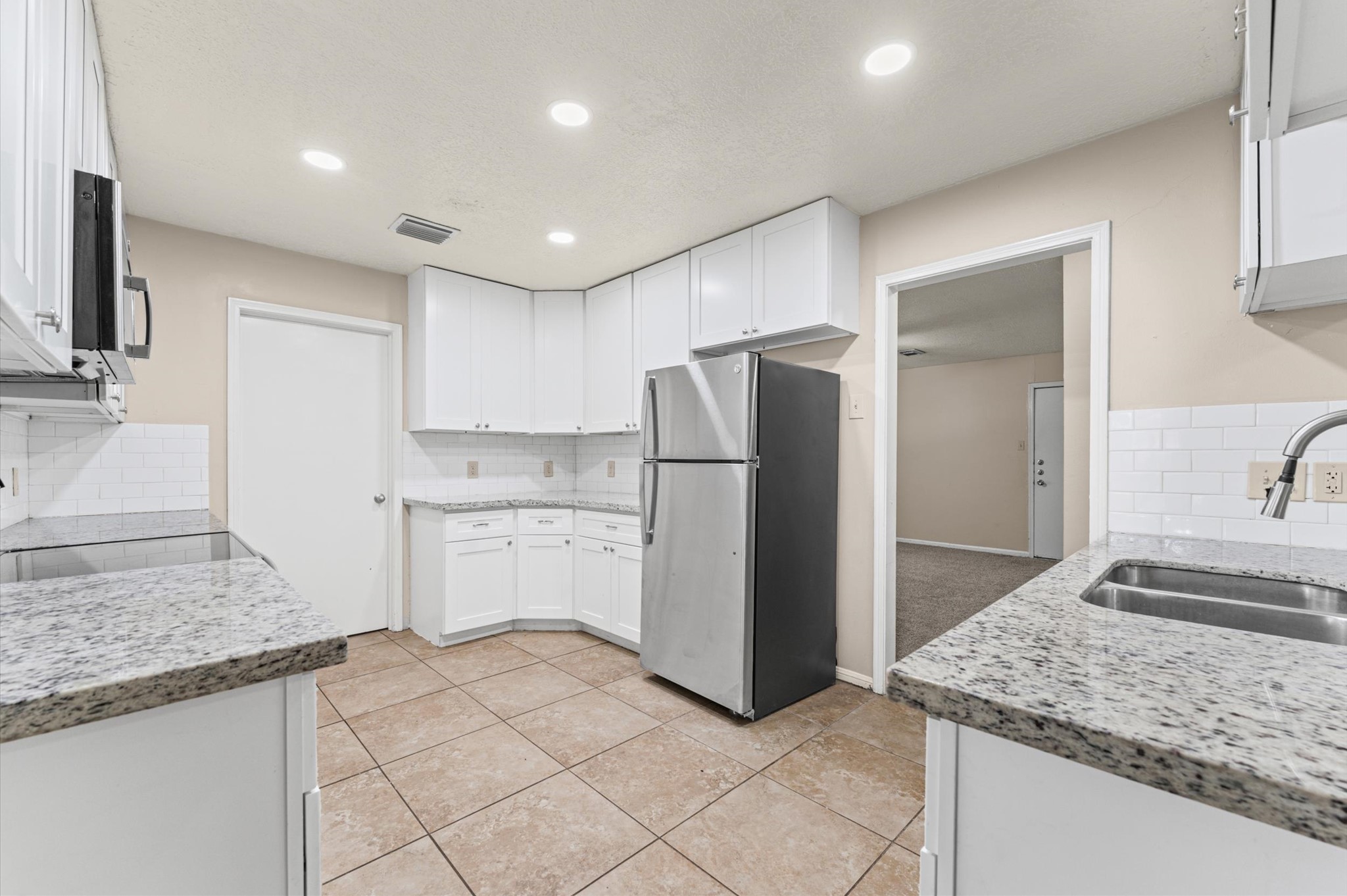 5226 Brownlee Lane Spring, TX 77379 - Photo 17 of 20
