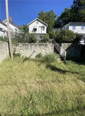 $169,500 | 313 North Esplanade Street, Leavenworth, KS 66048