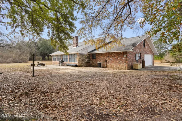 $775,000 | 14456 McDaniel Lane, Gulfport, MS 39503