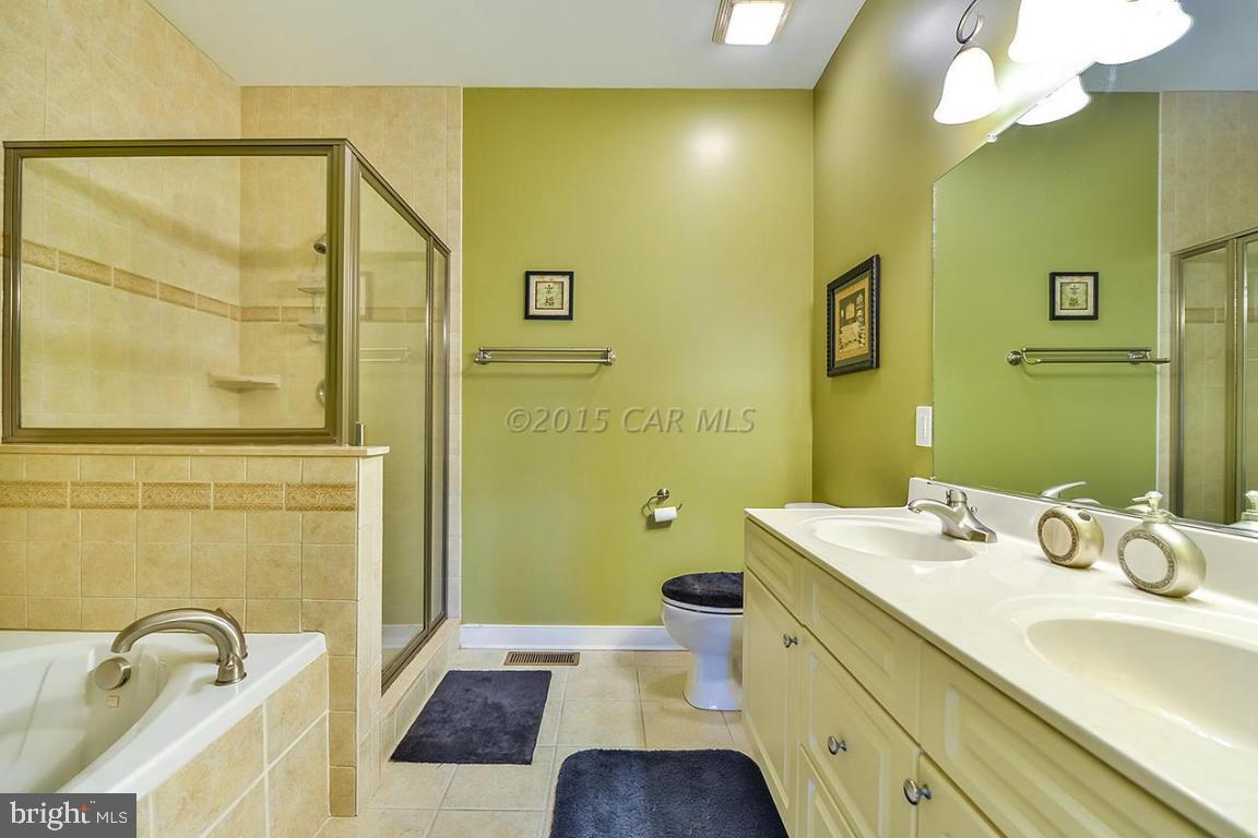 9823 Golf Course Road, Unit 2 Ocean City, MD 21842 - Photo 34 of 59 Gallery Image 34