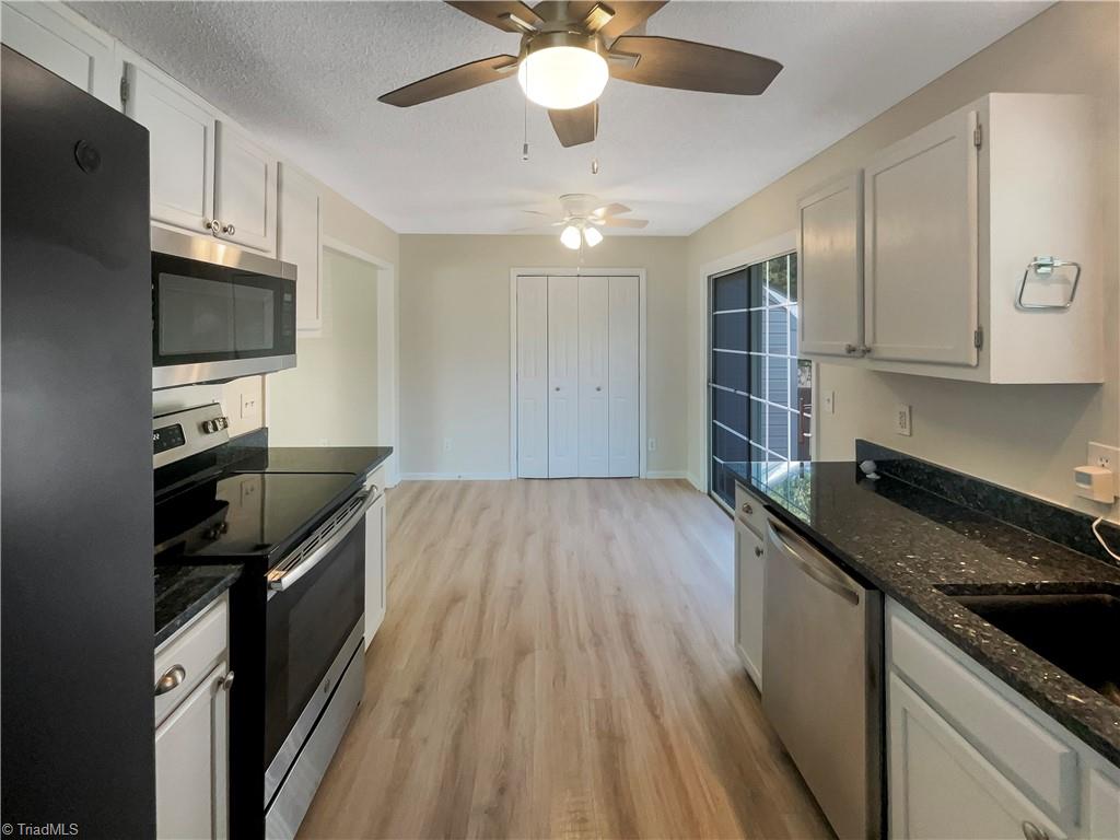 3003 Brookrun Drive Jamestown, NC 27282 - Photo 9 of 18