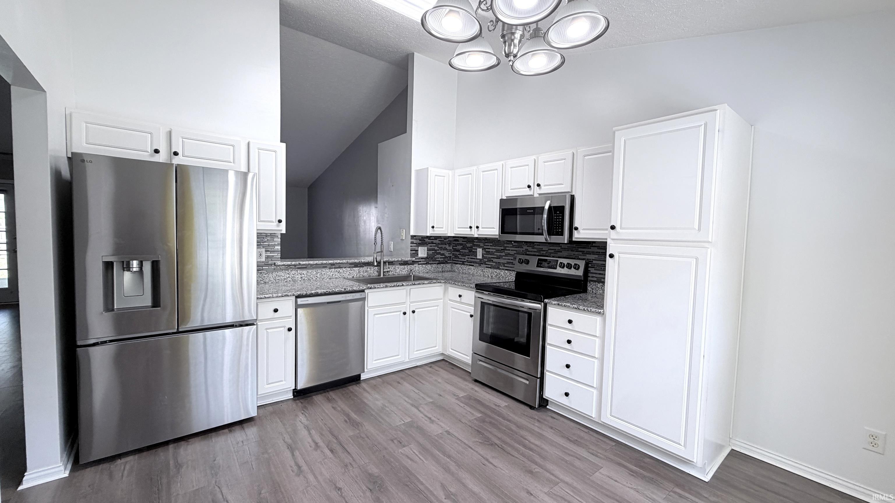200 East Evergreen Road Evansville, IN 47711 - Photo 6 of 18 Gallery Image 6