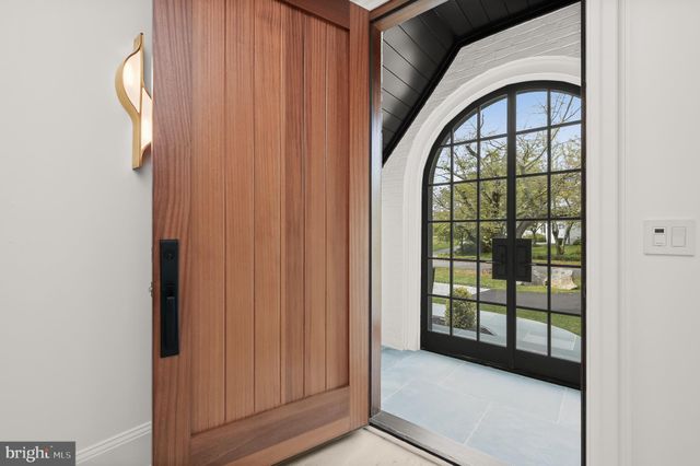 $6,879,000 | 6105 Kennedy Drive, Chevy Chase, MD 20815