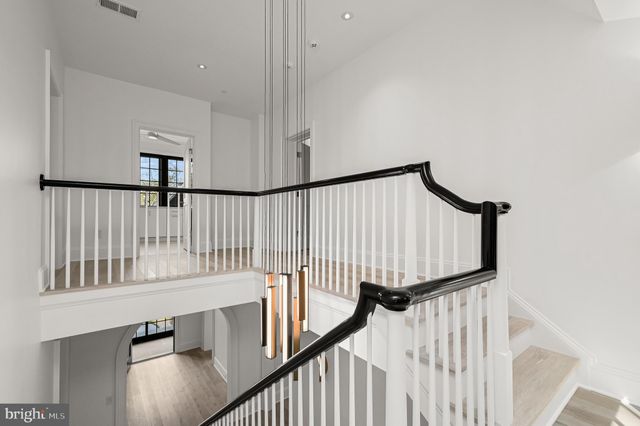 $6,879,000 | 6105 Kennedy Drive, Chevy Chase, MD 20815