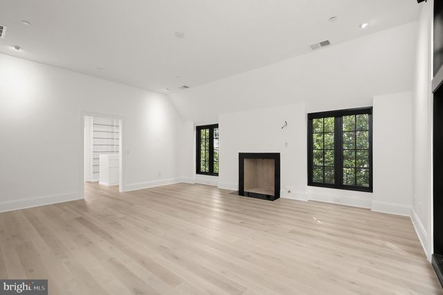 $6,879,000 | 6105 Kennedy Drive, Chevy Chase, MD 20815