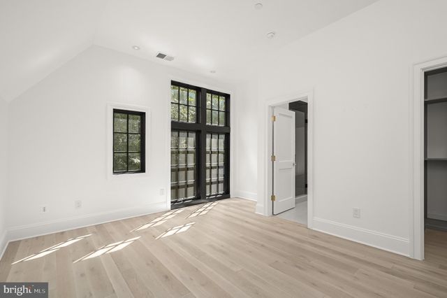 $6,879,000 | 6105 Kennedy Drive, Chevy Chase, MD 20815