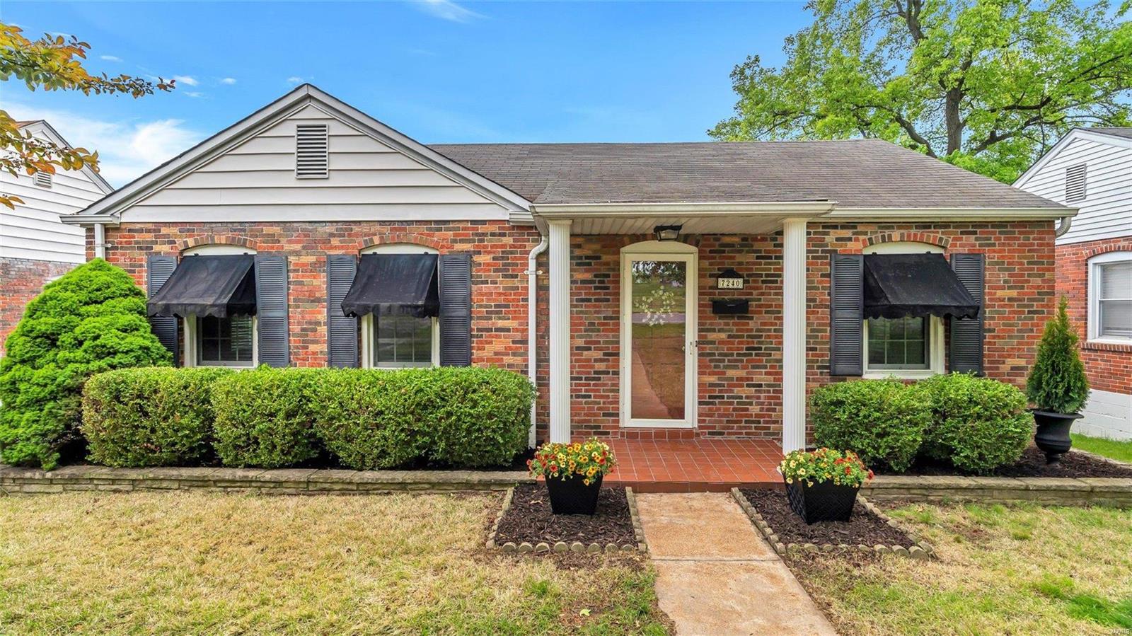 7240 MacKenzie Road St. Louis, MO 63123 - Photo 1 of 29 Gallery Image 1