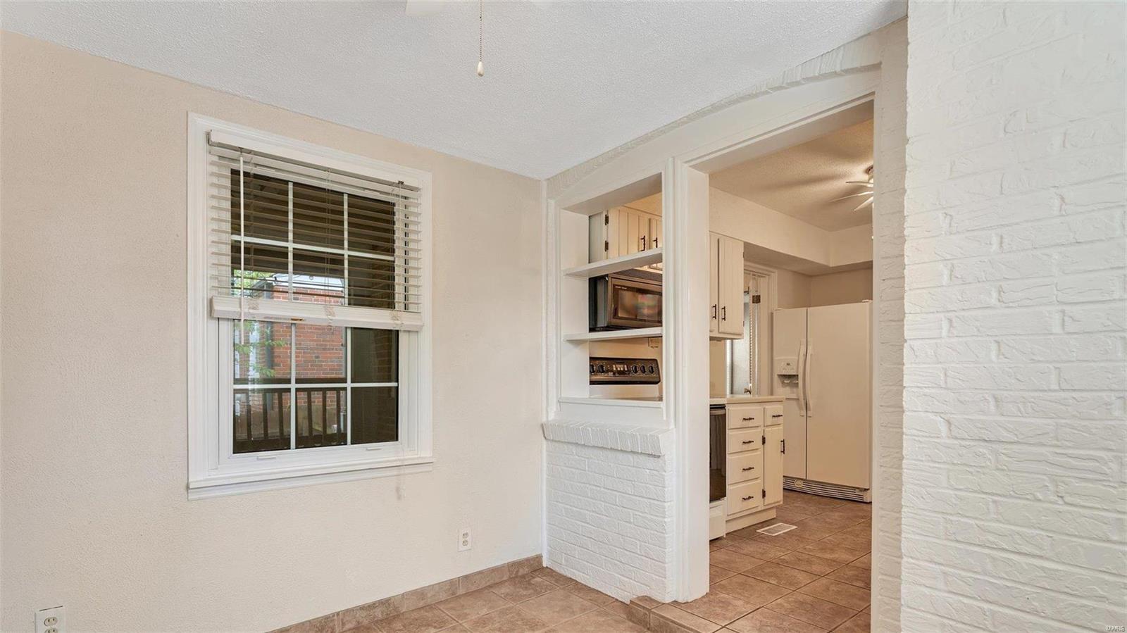 7240 MacKenzie Road St. Louis, MO 63123 - Photo 13 of 29 Gallery Image 13