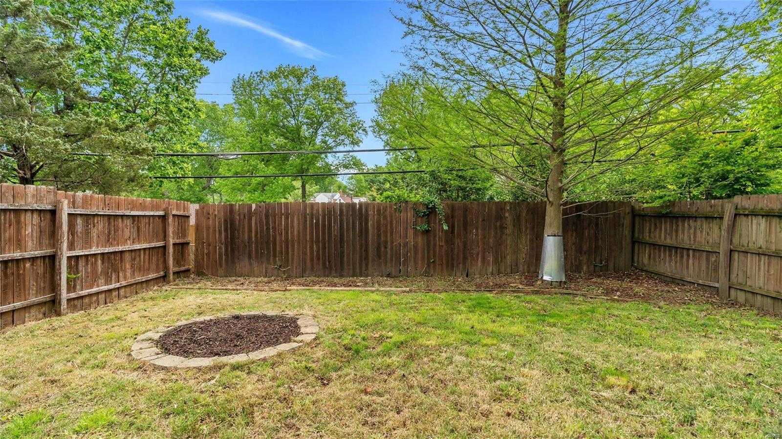 7240 MacKenzie Road St. Louis, MO 63123 - Photo 23 of 29 Gallery Image 23