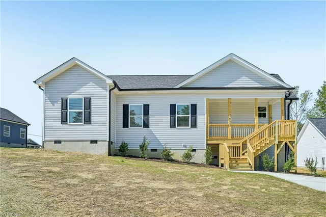 $285,000 | 2022 Nc Highway, Burlington, NC 27217