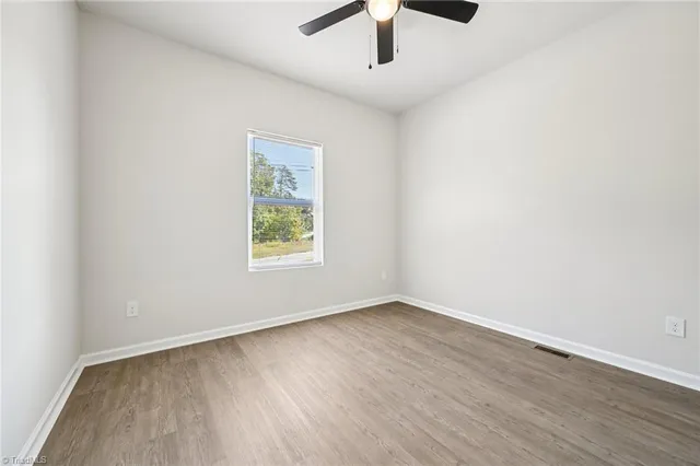 $285,000 | 2022 Nc Highway, Burlington, NC 27217