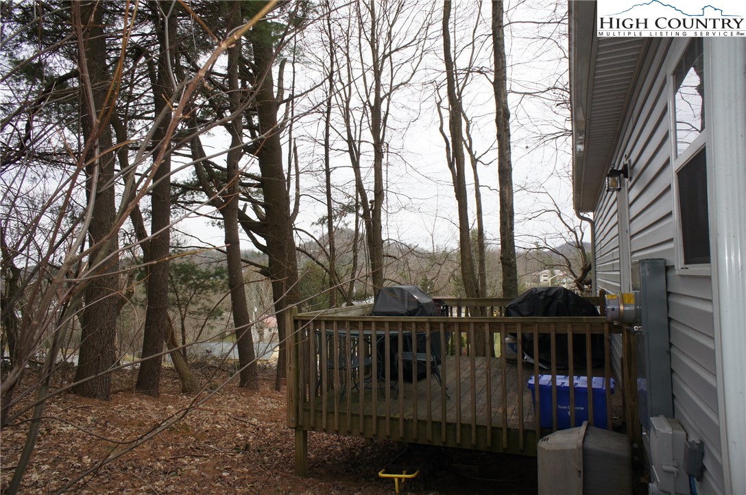 239 Cecil Miller Road Boone, NC 28607 - Photo 7 of 22 Gallery Image 7