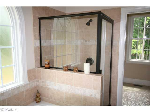7307 Lee's Ridge Road Oak Ridge, NC 27310 - Photo 8 of 16 Master Bath/Spa.