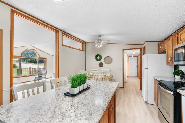 $649,000 | N3884 County Rd T T, Columbus, WI 53925