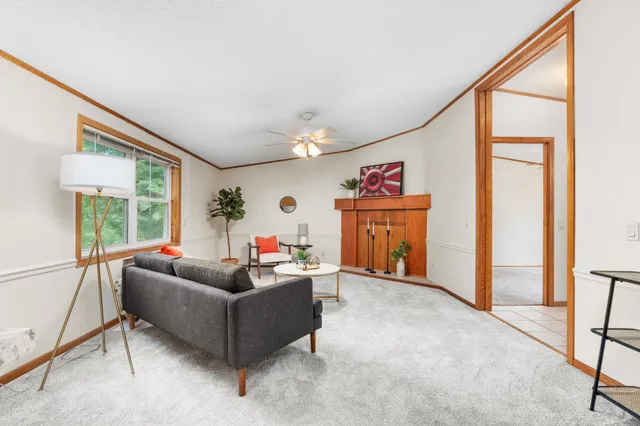 $649,000 | N3884 County Rd T T, Columbus, WI 53925