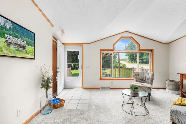 $649,000 | N3884 County Rd T T, Columbus, WI 53925