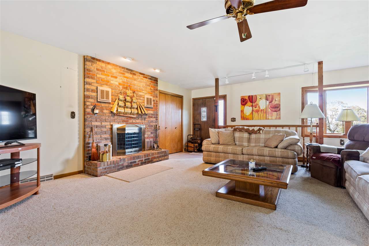 8371 Alaska Road Rockford, IL 61108 - Photo 3 of 9 Gallery Image 3